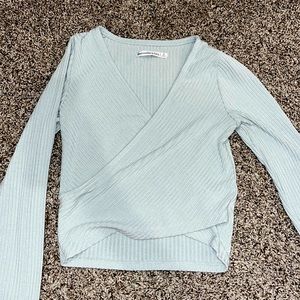 Abercrombie Long Sleeve Crop Top